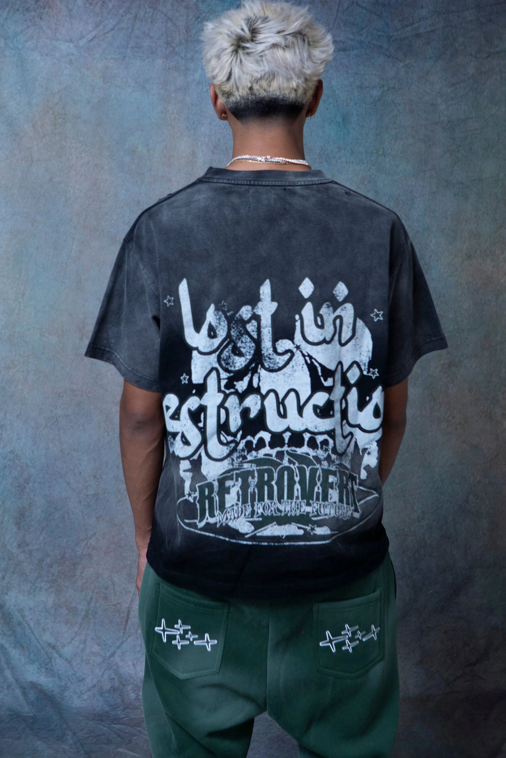 Retrovert Heart Thorn Tee - Black