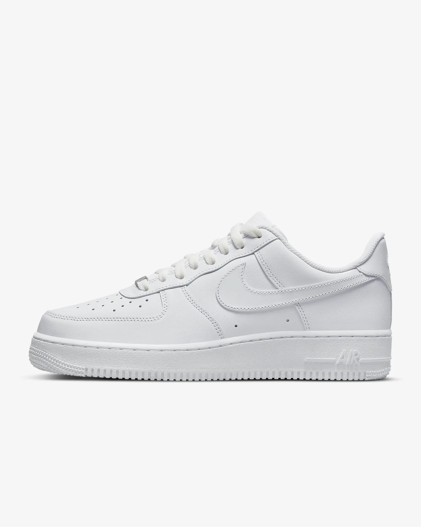 AIR FORCE 1 '07 LV8 SIZE 13 US MENS